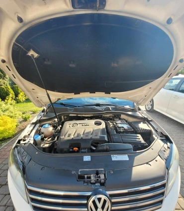 Volkswagen Passat cena 29900 przebieg: 219000, rok produkcji 2012 z Ełk małe 29
